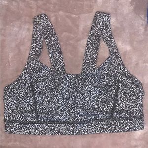 Lulu lemon sports bra